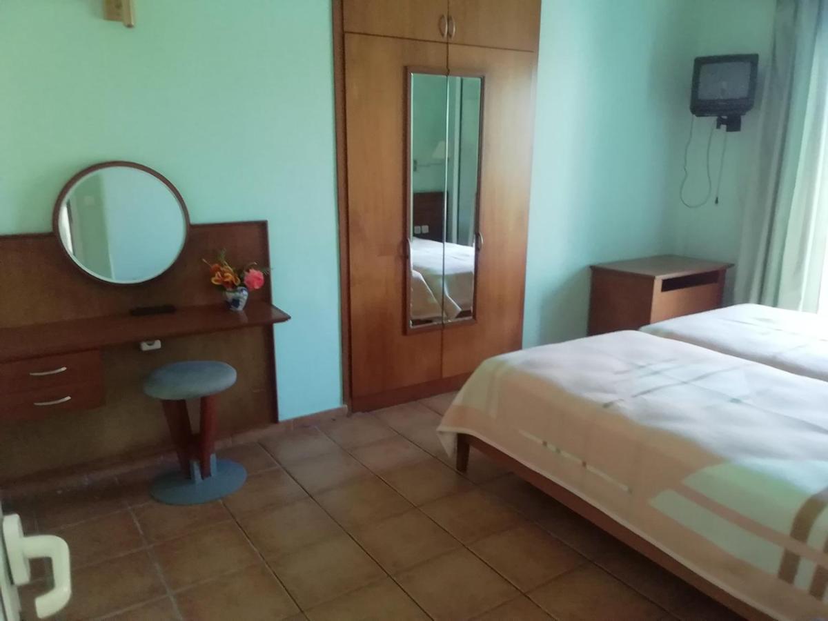 אגיוס גורדיוס Poseidon Apartments מראה חיצוני תמונה